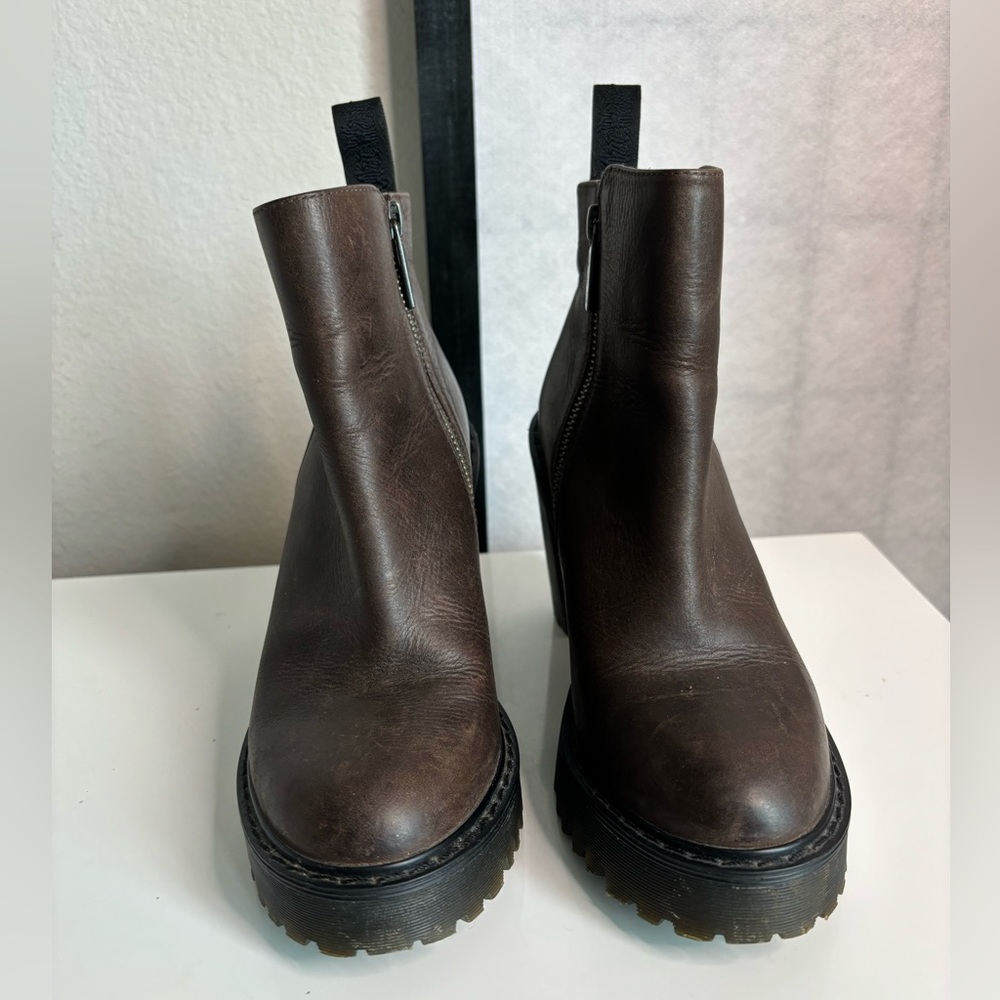 Dr Martens Women's Magdalena Heeled Platform Ankle Chunky Boots Brown Size 6